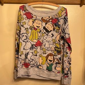Peanuts sweatshirt